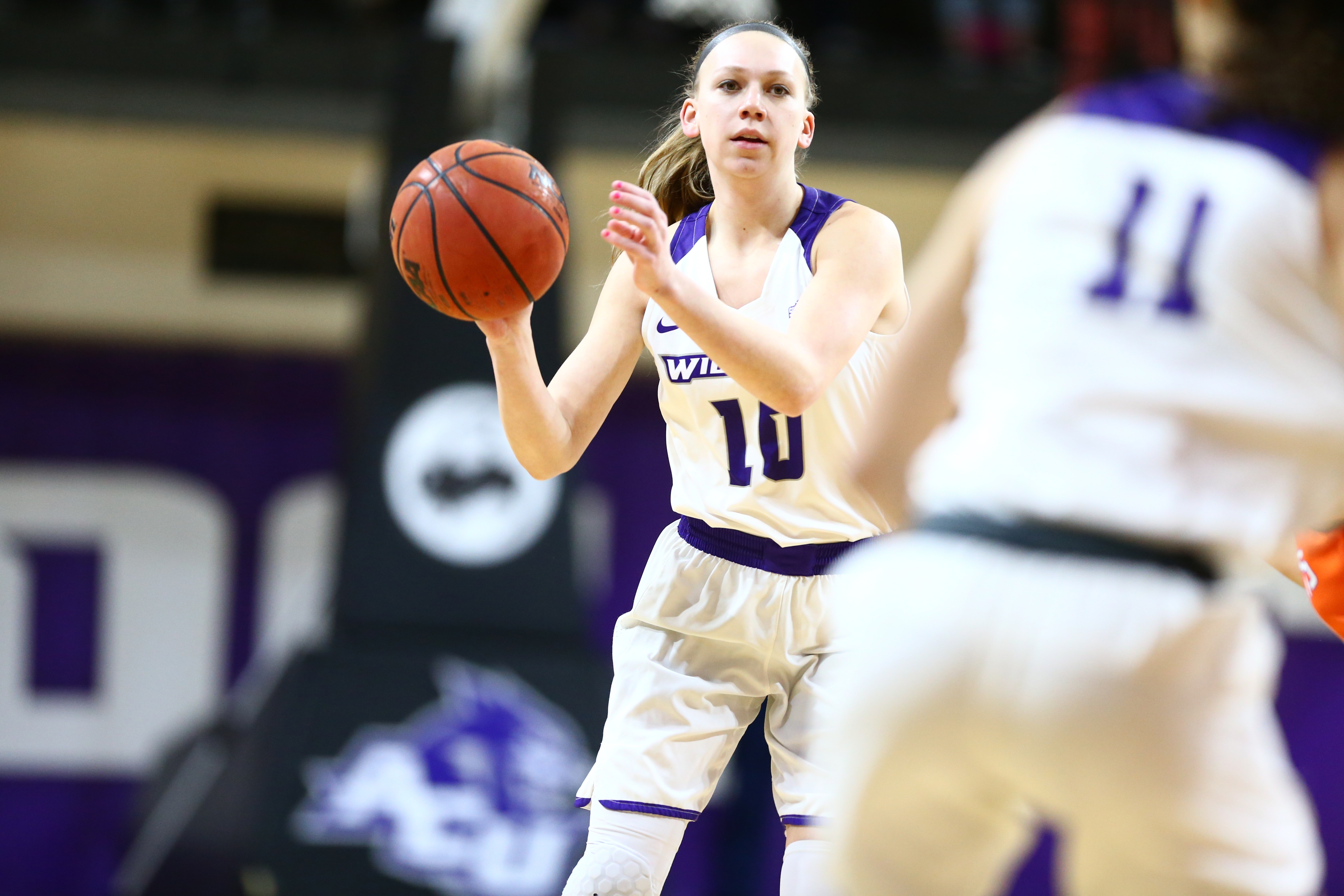 Junior guard Breanna Wright spearheads the ACU women’s offense. 